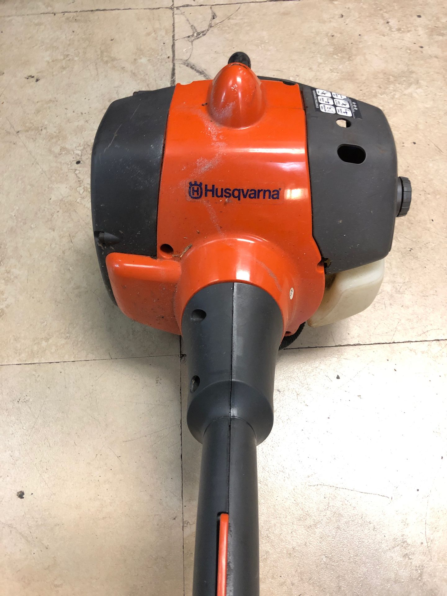 Husqvarna 128CD Weed Eater (Fuel Powered) for Sale in Hollywood, FL