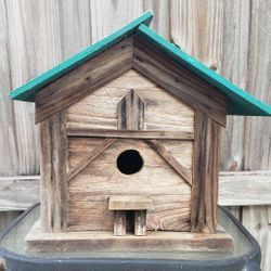 Vintage Wooden Weather Bird House Birdhouse 10 X 10 X 12
