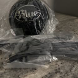 Snowball Ice Blue Streaming Mic