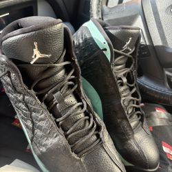 Jordan 13 Retro Black Island Green