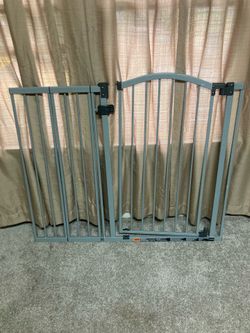 Baby gate