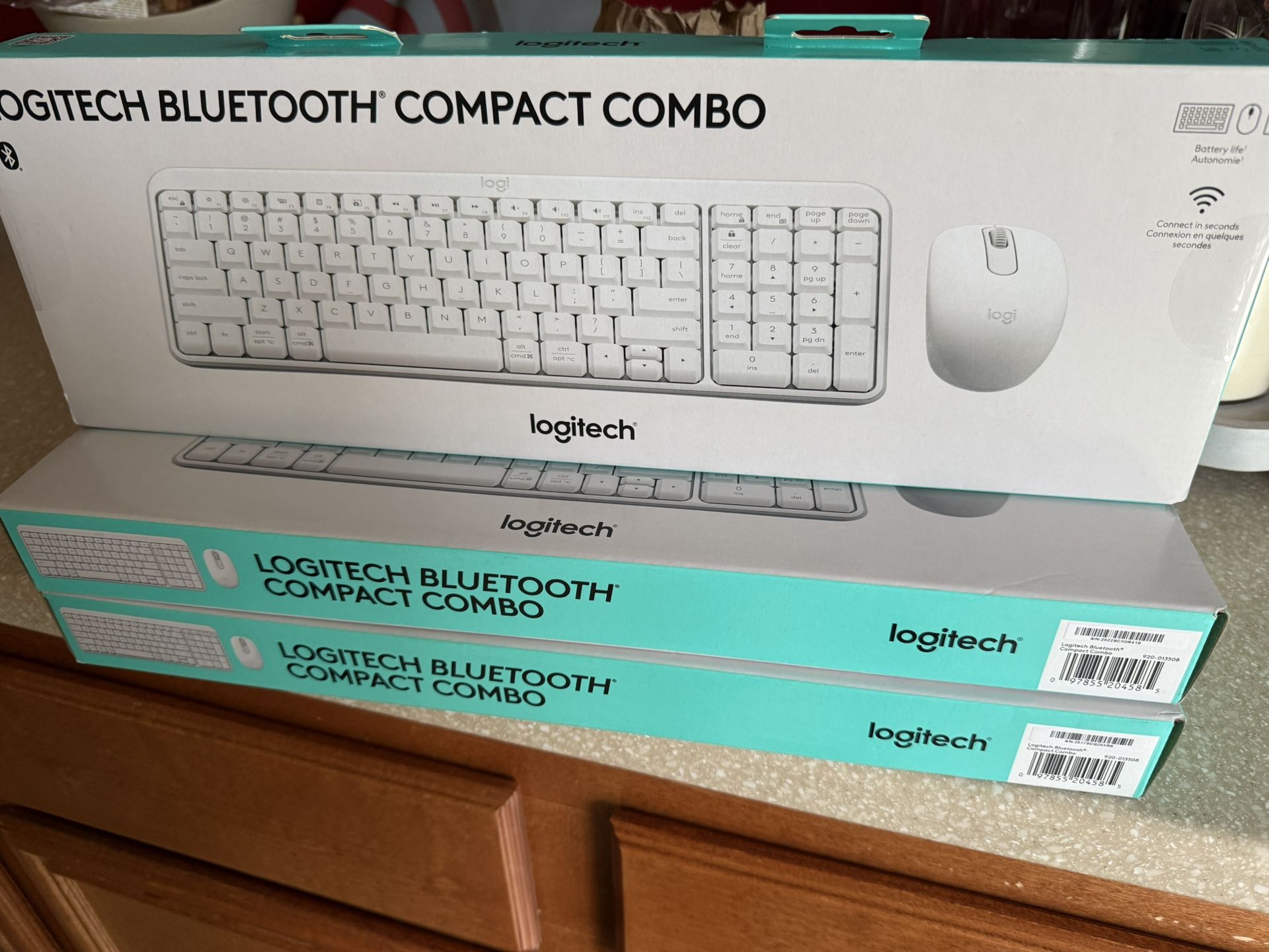 Logitech Bluetooth Compact Combo