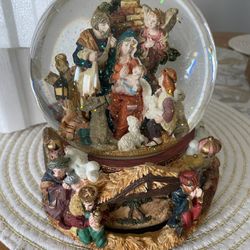 Large Christmas Snowglobe