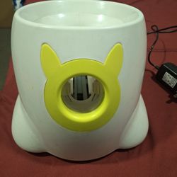 BALL FETCHER FOR DOGS