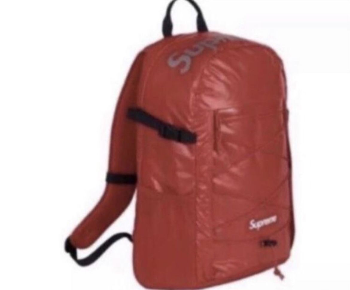 SUPREME BACKPACK RED CORDURA MATERIAL RARE NEW GREAT CONDITION BAG LUGGAGE WATERPROOF SCHOOL TRAVEL SPRING SUMMER 2017 DROP