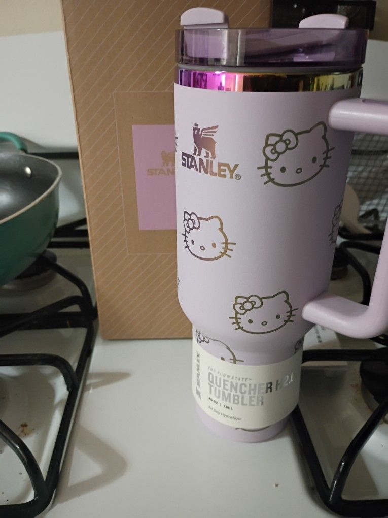 Stanley Hello Kitty 40oz Tumbler