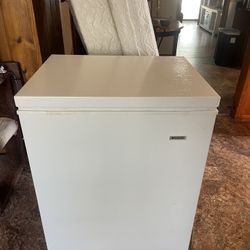 Chest Frigidaire 