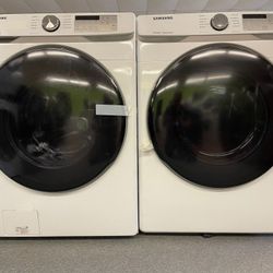 New Samsung Front Load Washer And Electric Dryer Set 