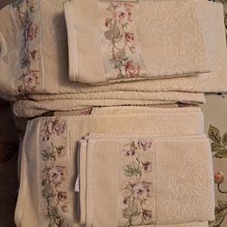 Bathroom Towels