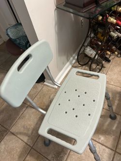 Shower Chair / Shower Bench- Drive Medical Shower Chair with backrest