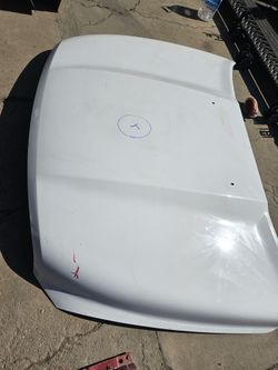 Dodge Ram 1500 hood Oem