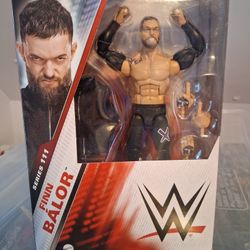 WWE ELITE SERIES FINN BALOR COLLECTIBLE ACTION FIGURE 