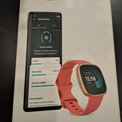 BRAND NEW Fitbit Versa 4