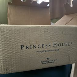 Princess House Chip and dip bowl