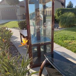 China Cabinet Corner Piece