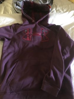 Under armour “storm” waterproof size small