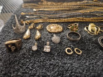 Mixed Jewelry Lot