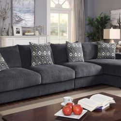 Brand New Grey Super Plush Chenille Sectional Sofa (Pillows Included)