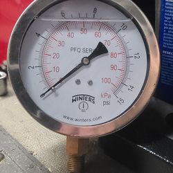 5 Liquid Filled Gauges