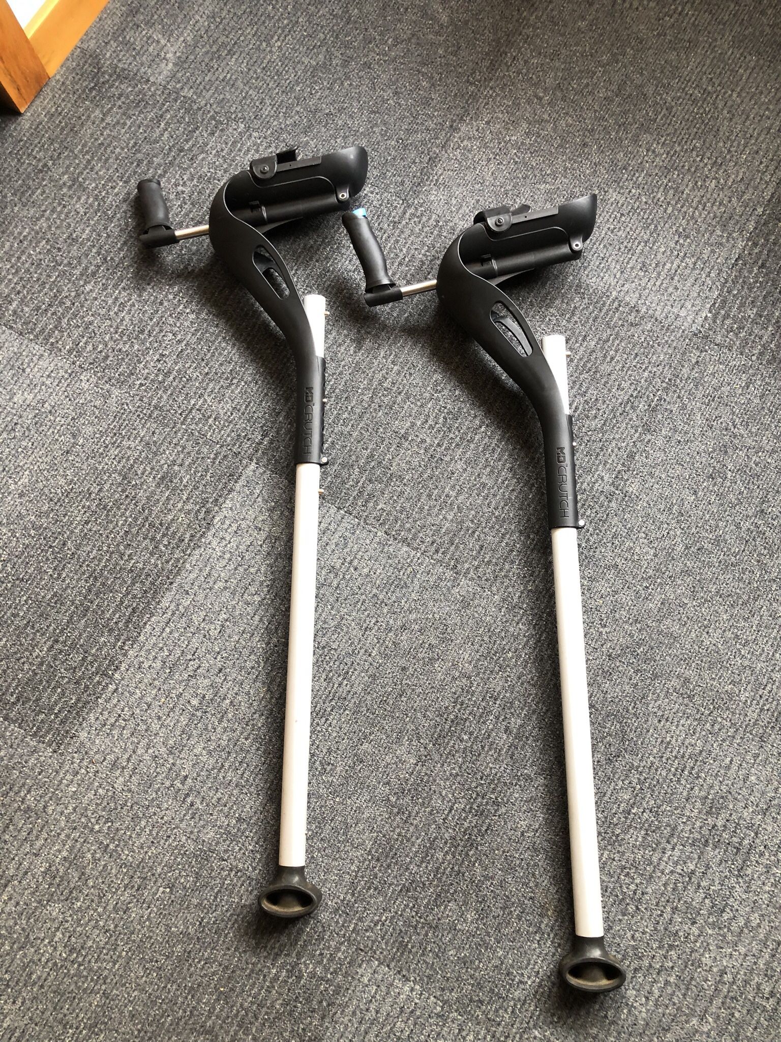 MD Crutches forearm support crutches