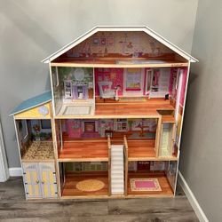 KidKraft  Barbie Doll House