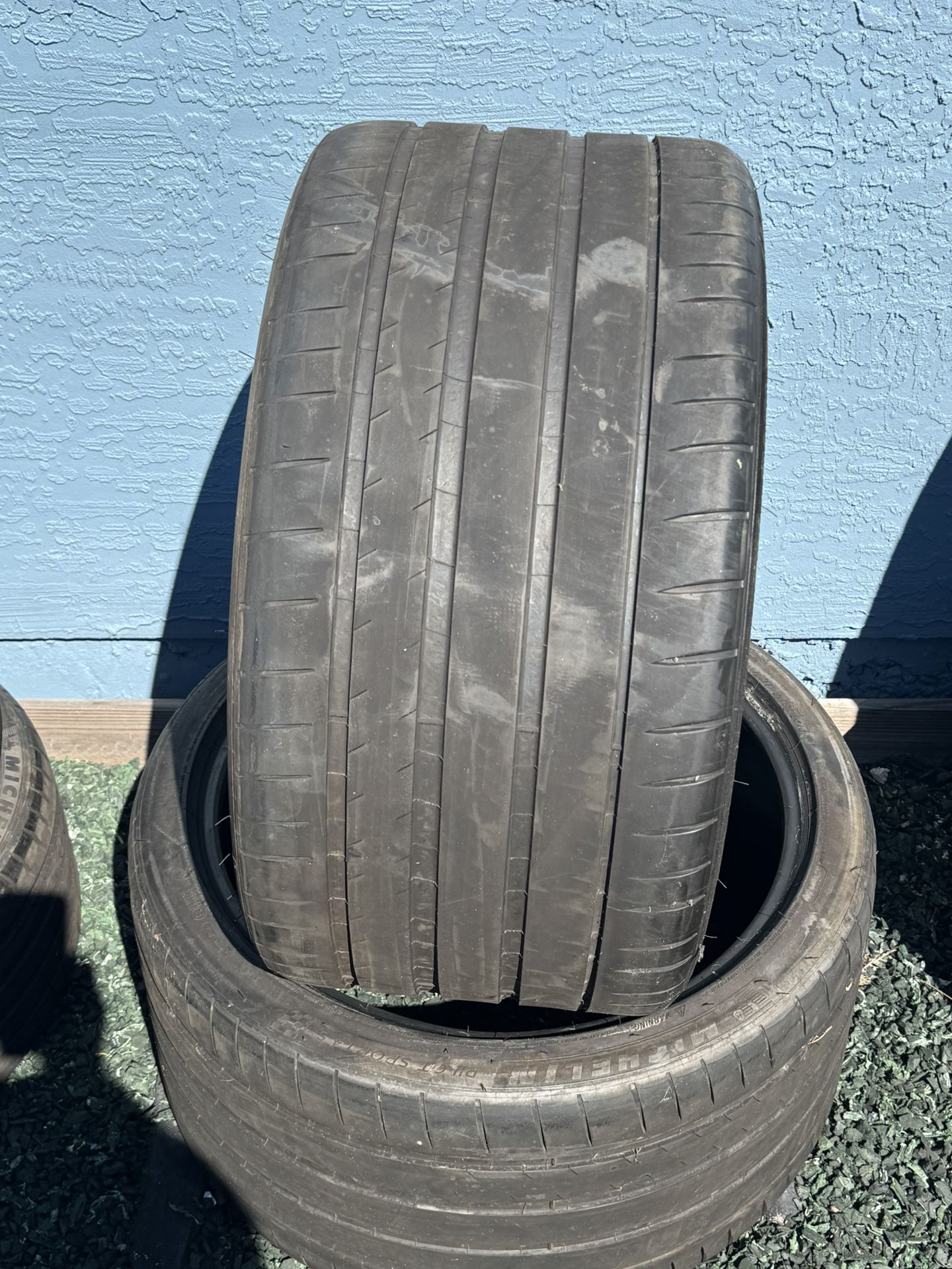 325/30ZR21 Michelin Pilot Sport 4S 108Y Black Wall Tire 4.5/32nds