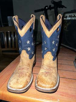 Square Toe Cowboy Boots 3Y