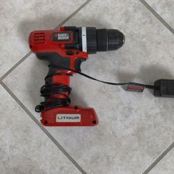 BLACK & DECKER Rechargeable 7.2V Lithium Cordless Drill