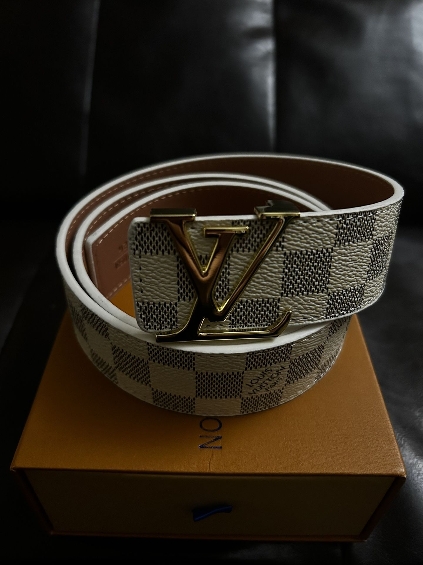 Lv Belt