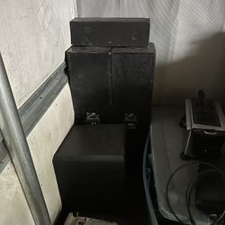Surround Sound Speakers 
