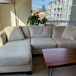 Macy’s Elliot II Modular Sectional Sofa - Great Condition!