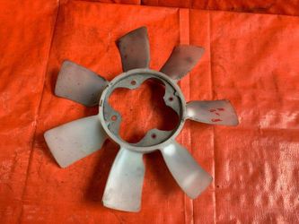OEM 2007 07 TOYOTA TACOMA 2.7L BASE - ENGINE COOLING FAN - FAN ONLY