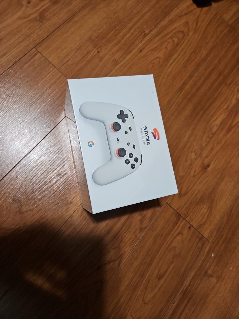 Google Stadia Premier Bundle - With Chromecast