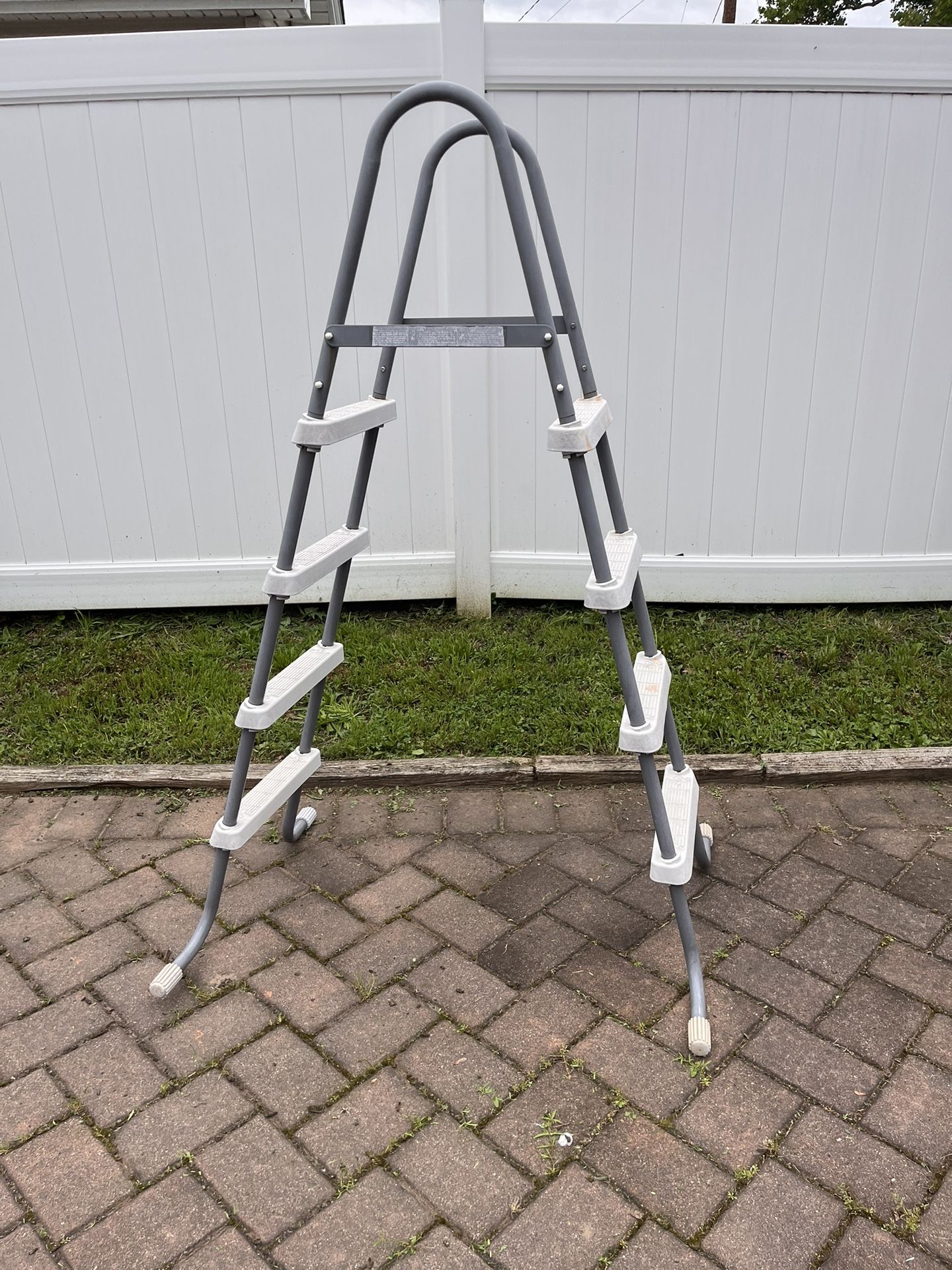 Pool Ladder