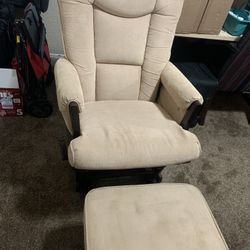 Taupe Rocking Chair With Ottoman 