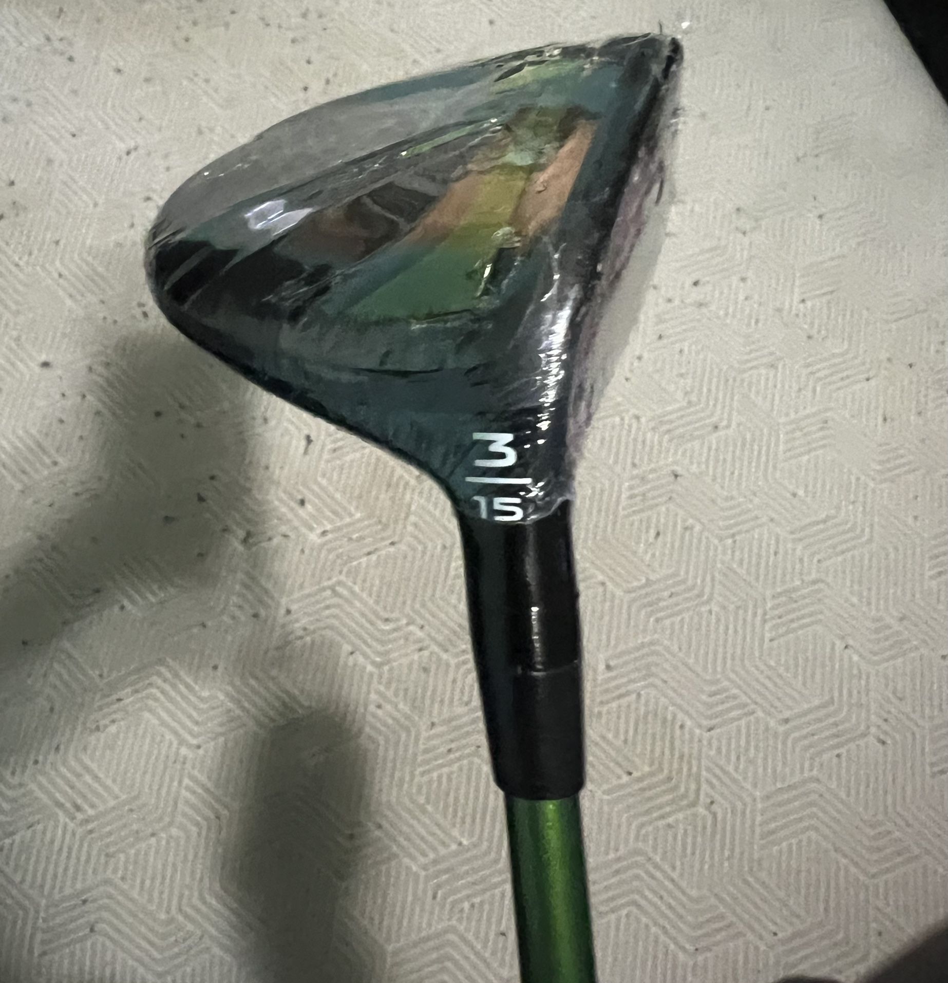 Top flite ,green golf club