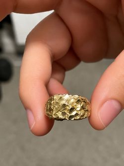 Gold nugget ring