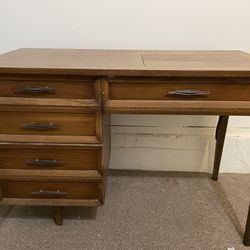 Singer 600e Sewing Machine With Walnut Desk 1960s Mid Century Modern 
