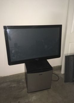 Panasonic Plasma Smart TV 46”