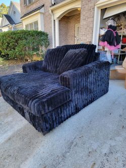 Midnight Madness Chaise