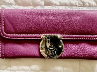 NY&C Full Sized Wallet - Lilac