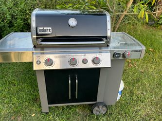 Weber GS4 high performance outdoor grill