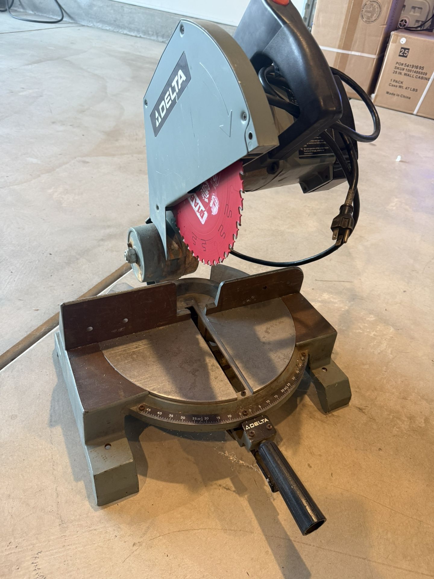 Delta Miter Saw