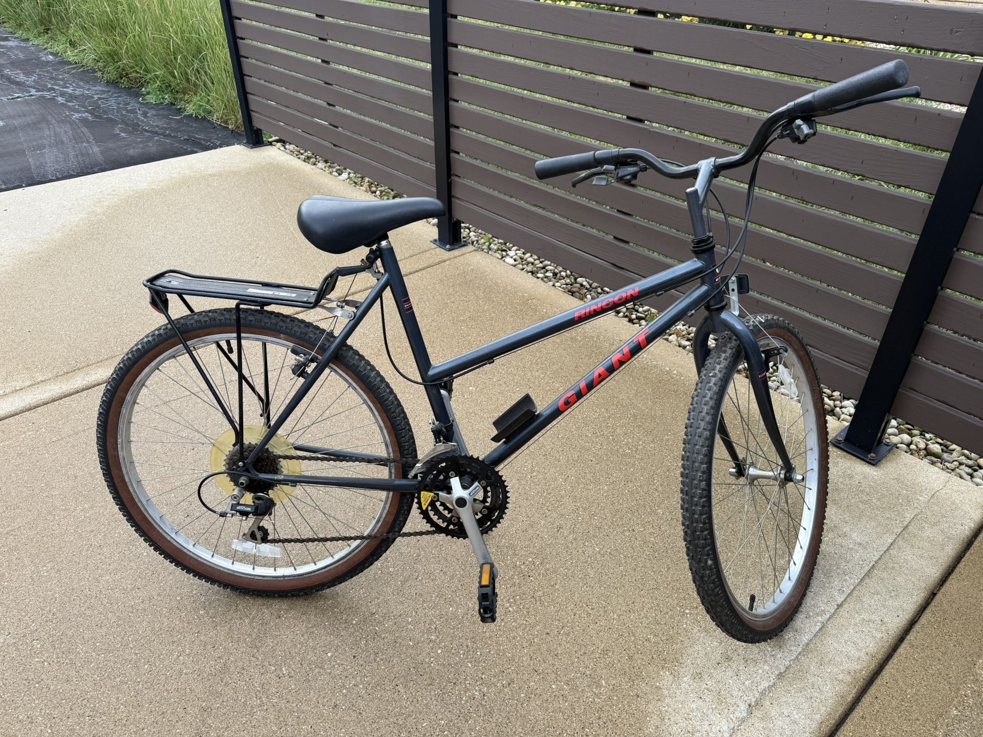 Giant Bike 