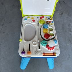 Baby Einstein Curiosity Table