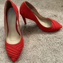 Red Pump Heels 