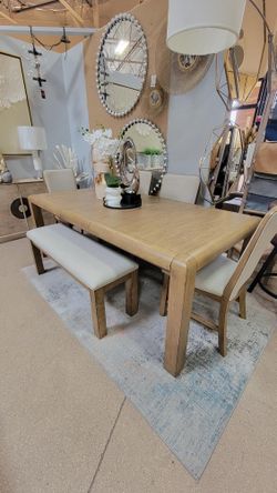Manager's Special....6 pc Modern Dining Table Set Bench Included!