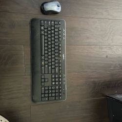 Logitech - Wireless Mouse And Keyboard 