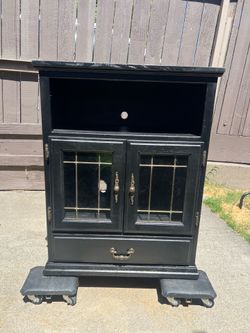 Vintage cabinet