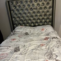 4 Month Old Queen Size Bed